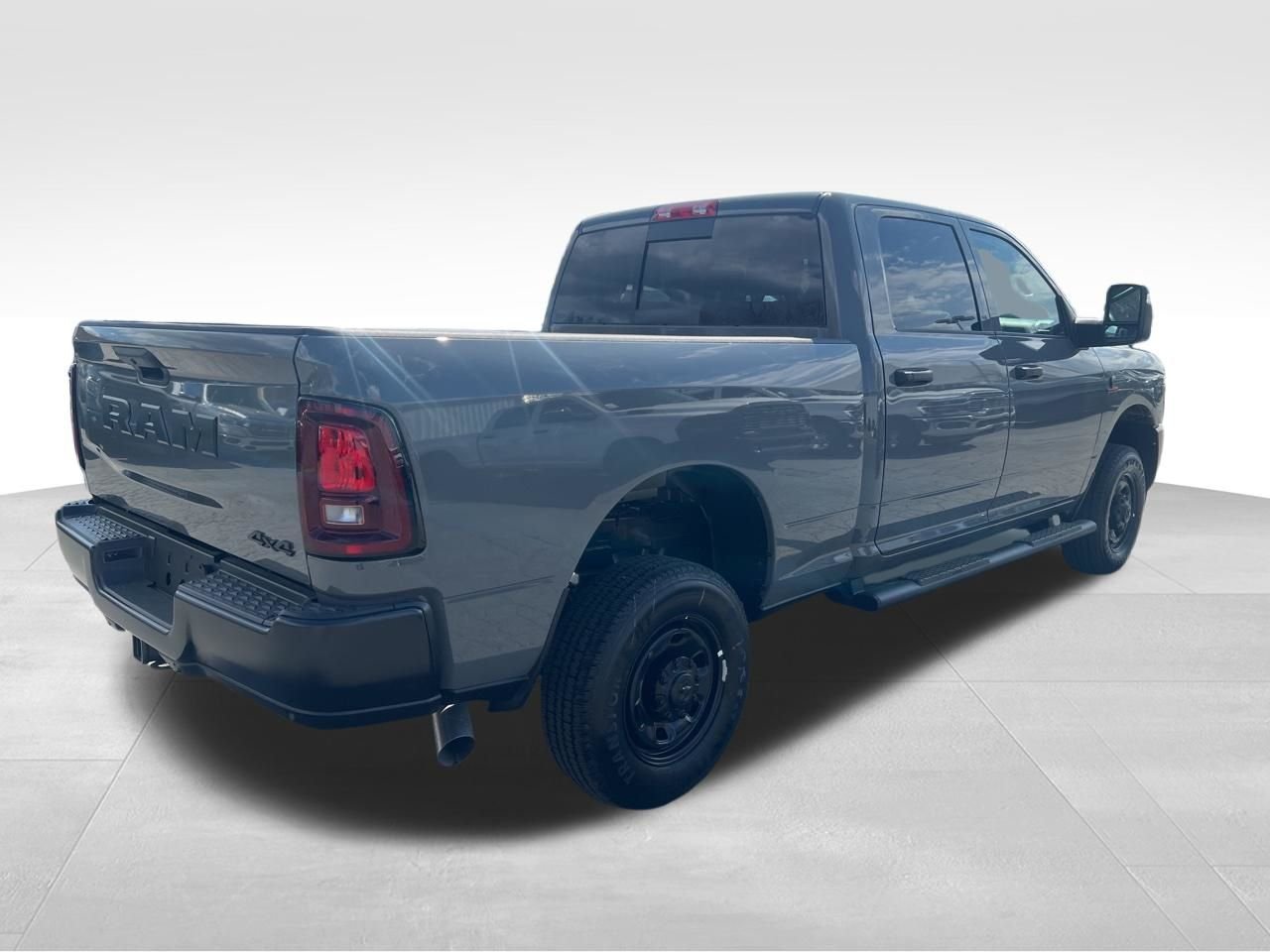 New 2026 Ceramic Gray Clear-Coat Exterior Paint RAM Tradesman image 4