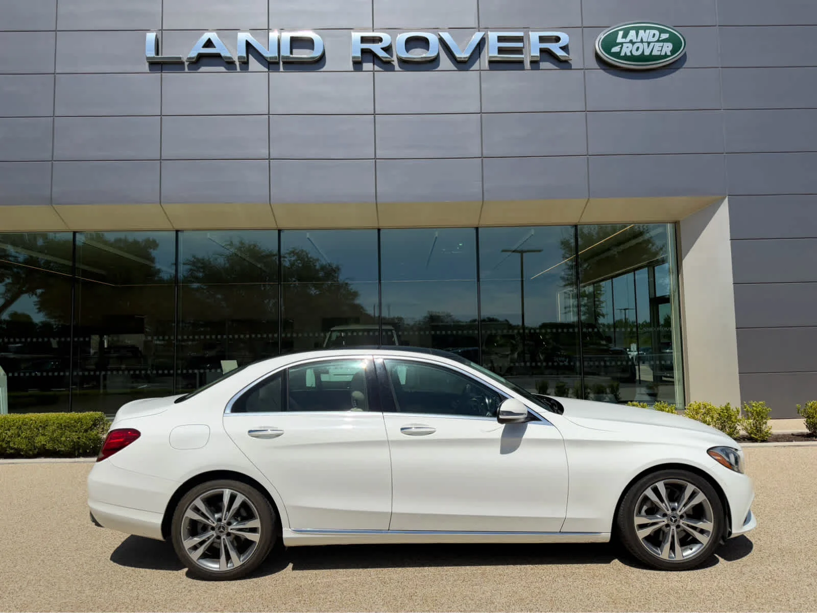 Used 2018 Polar White Mercedes-Benz C 300 image 5