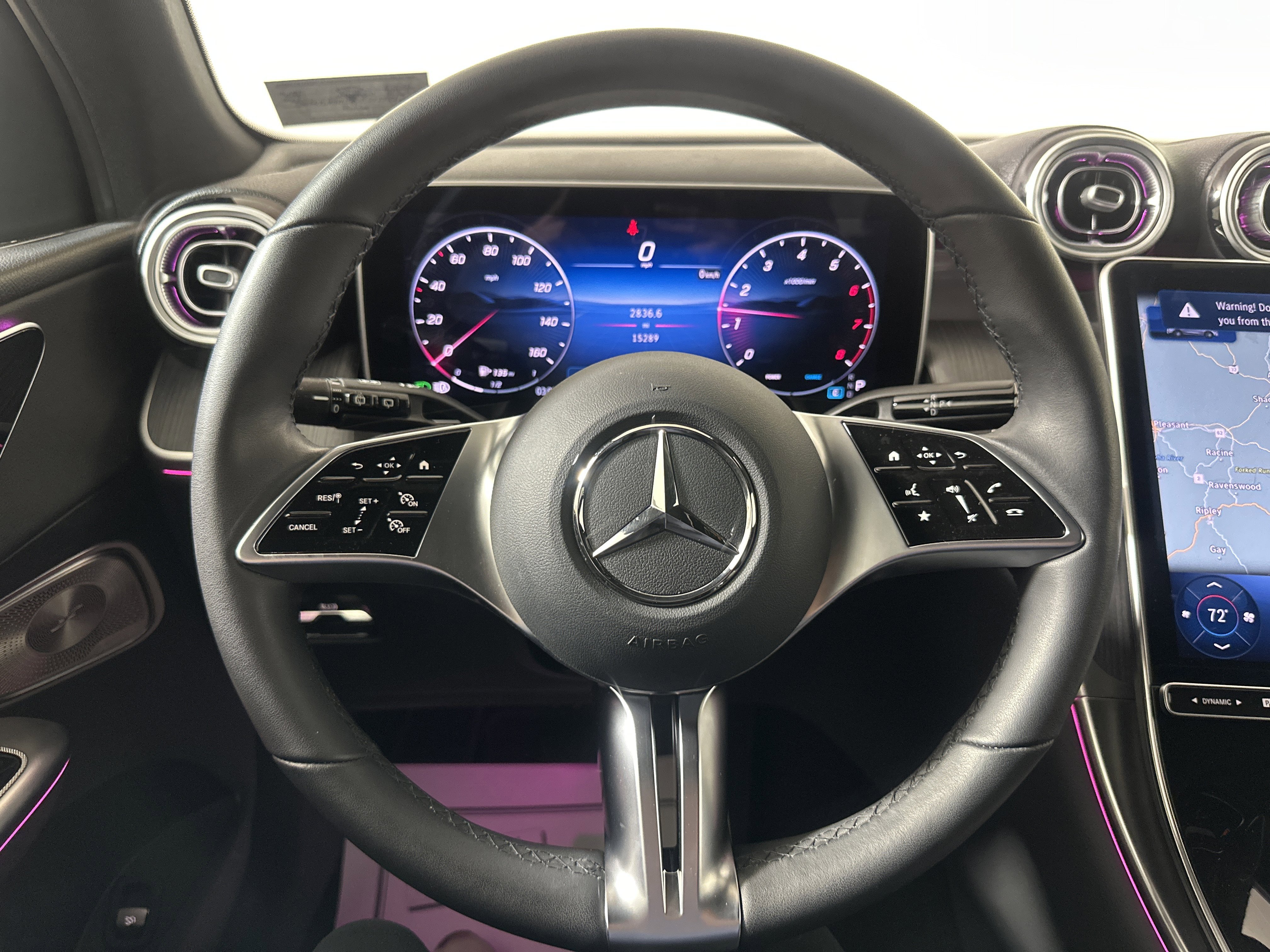 Used 2025 White Mercedes-Benz GLC 300 image 12