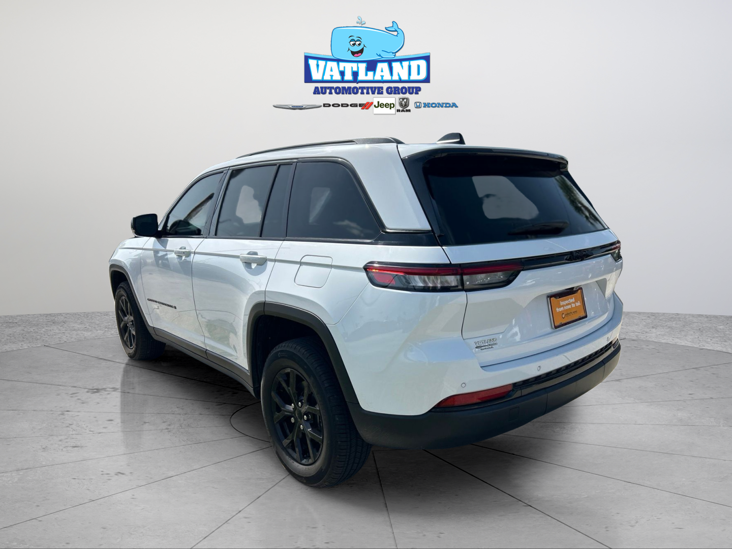 Certified Used 2024 White Jeep Altitude image 3
