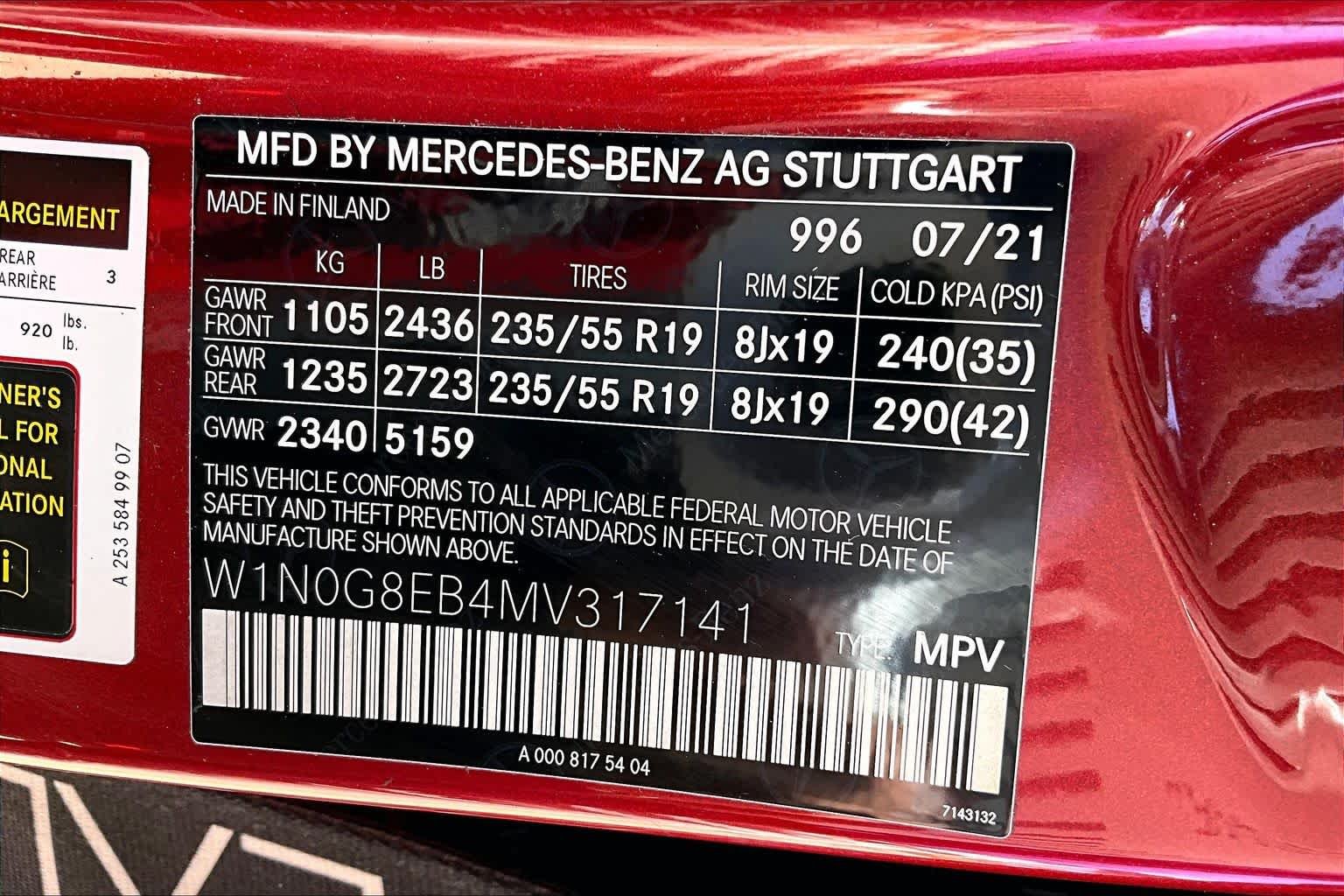 Used 2021 designo Cardinal Red Metallic Mercedes-Benz GLC 300 image 35