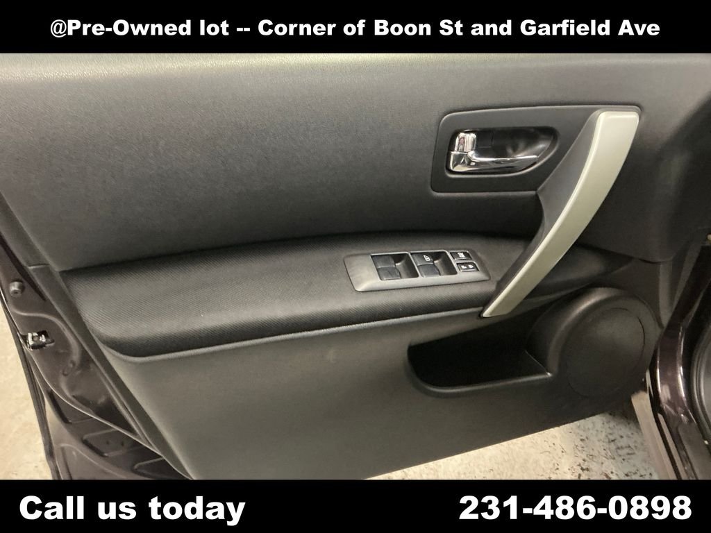 Used 2011 Black Nissan SV image 15