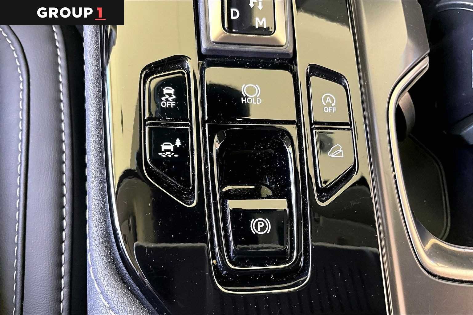 Certified Used 2026 CAVIAR Lexus Luxury image 32