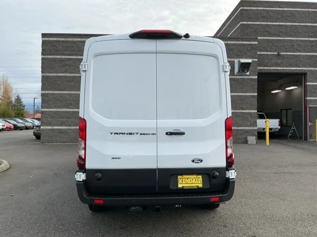 New 2026 Oxford White Ford Base image 5