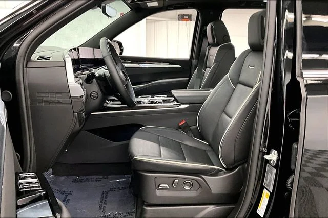 Used 2025 Black Raven Cadillac Premium image 25