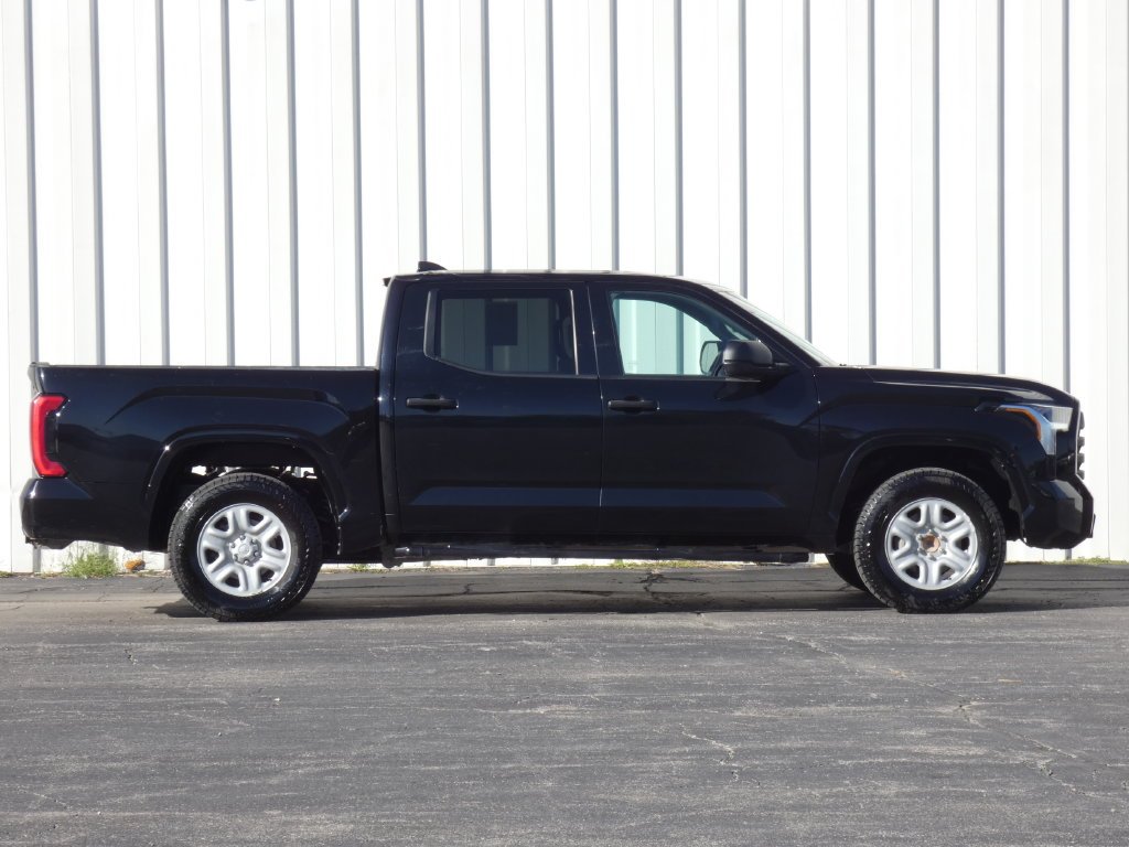 Used 2023 Toyota Tundra SR with VIN 5TFKB5ABXPX026879 for sale in Kansas City