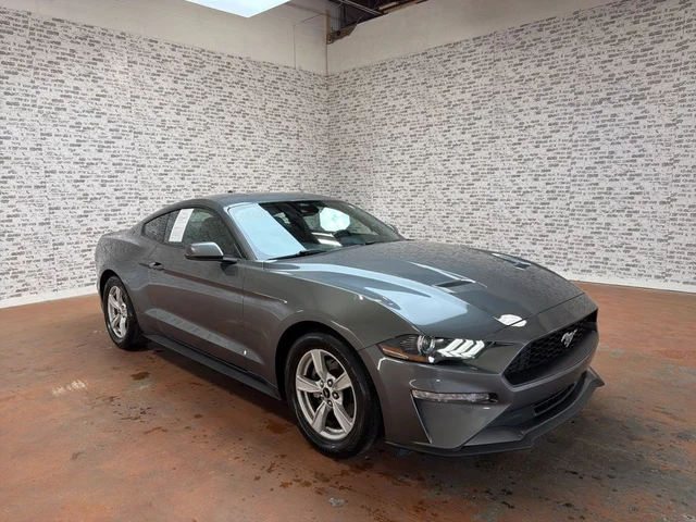 2022 Ford Mustang EcoBoost