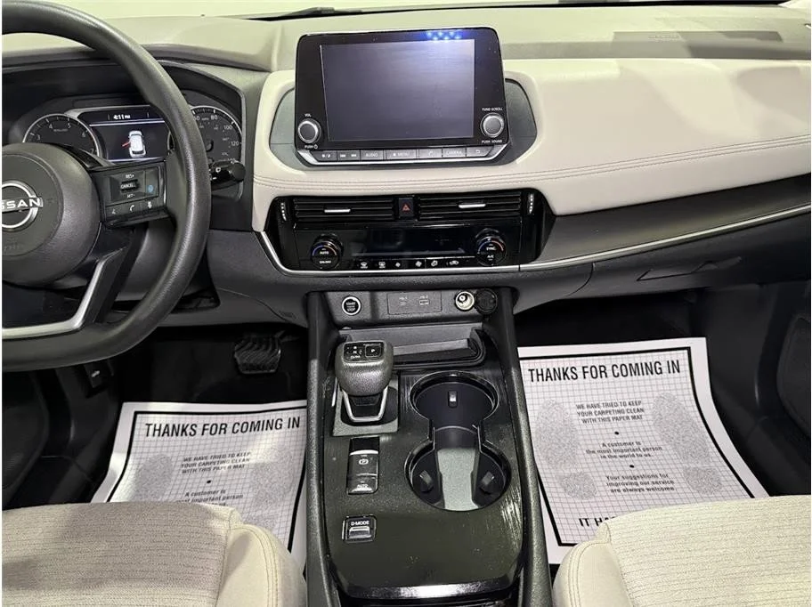 2022 Nissan Rogue SV - Photo 19