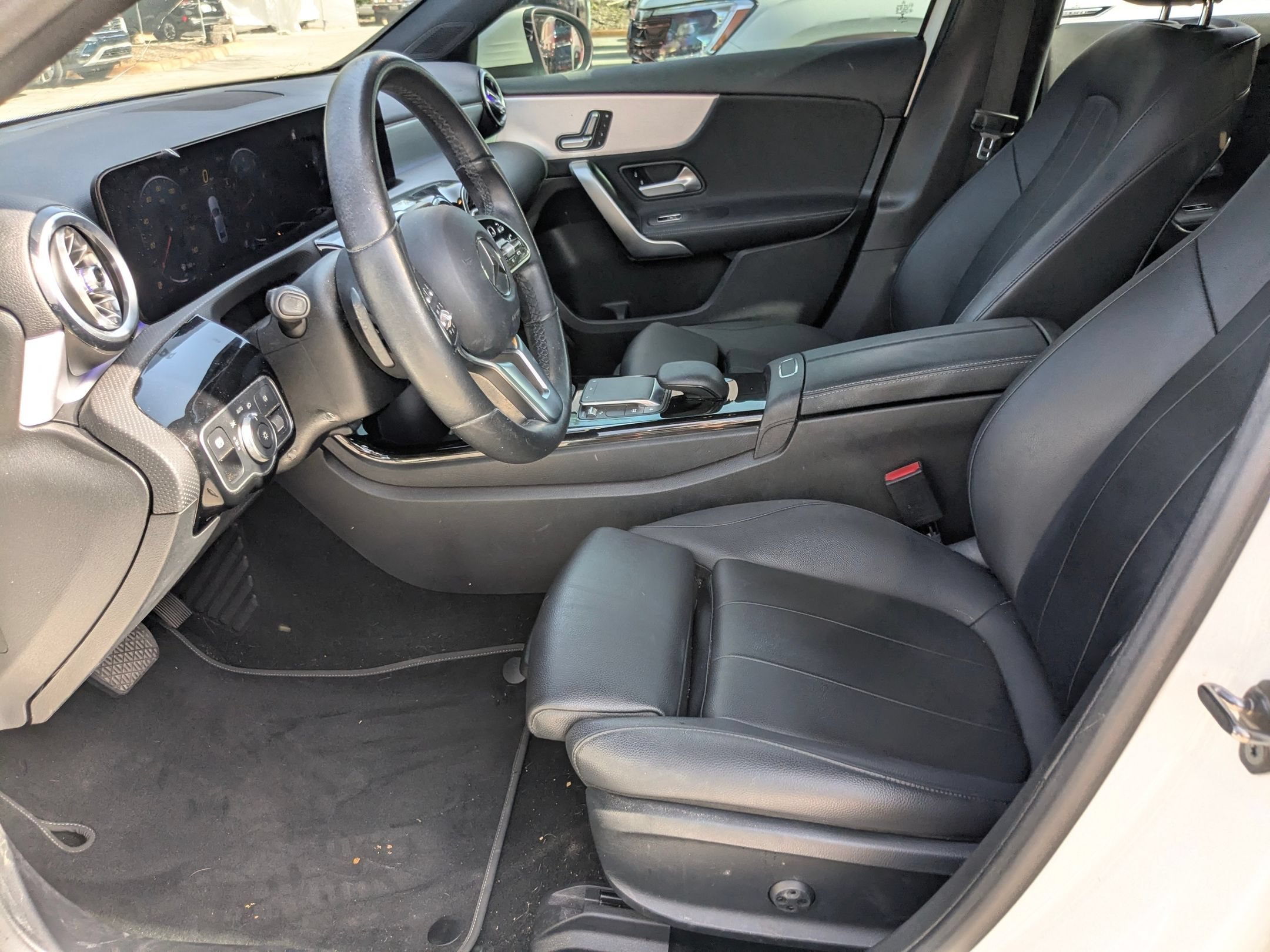Used 2021 Polar White Mercedes-Benz A 220 image 9