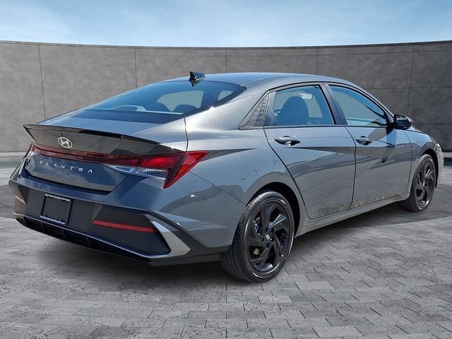 New 2026 Gray Hyundai SEL Sport image 6