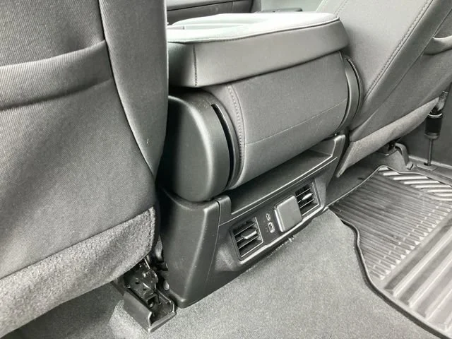 2025 Chevrolet Silverado 1500 LT - Photo 20