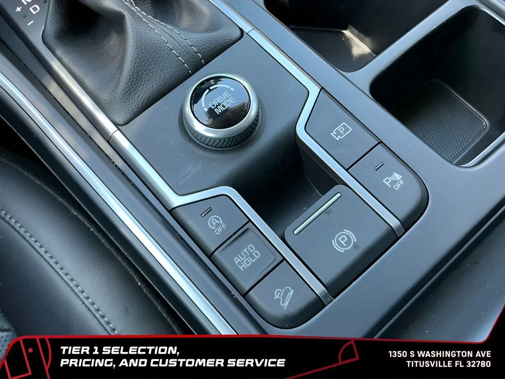 Used 2022 Gray Kia EX image 30