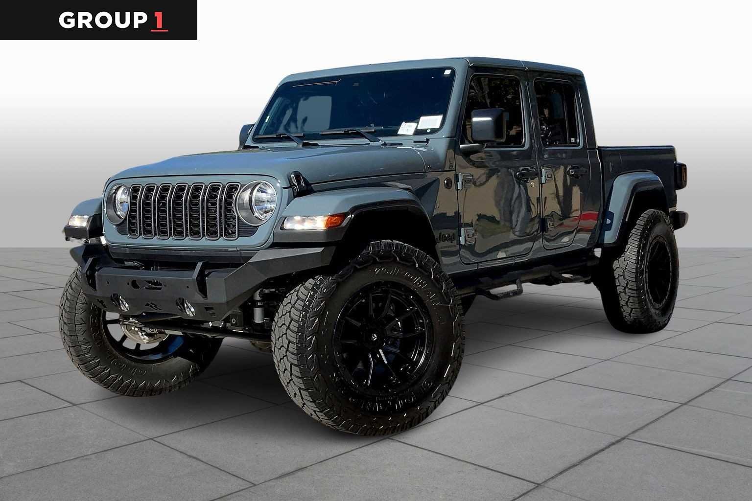 2025 Jeep Gladiator Sport S Auto's photo