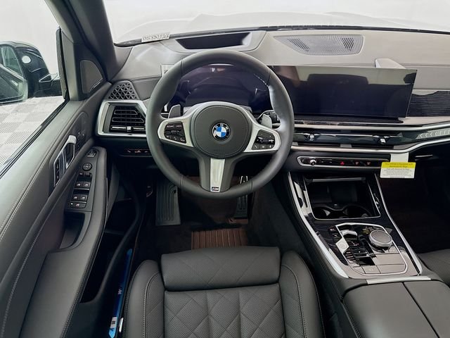 New 2026 Black Sapphire Metallic BMW xDrive40i image 24