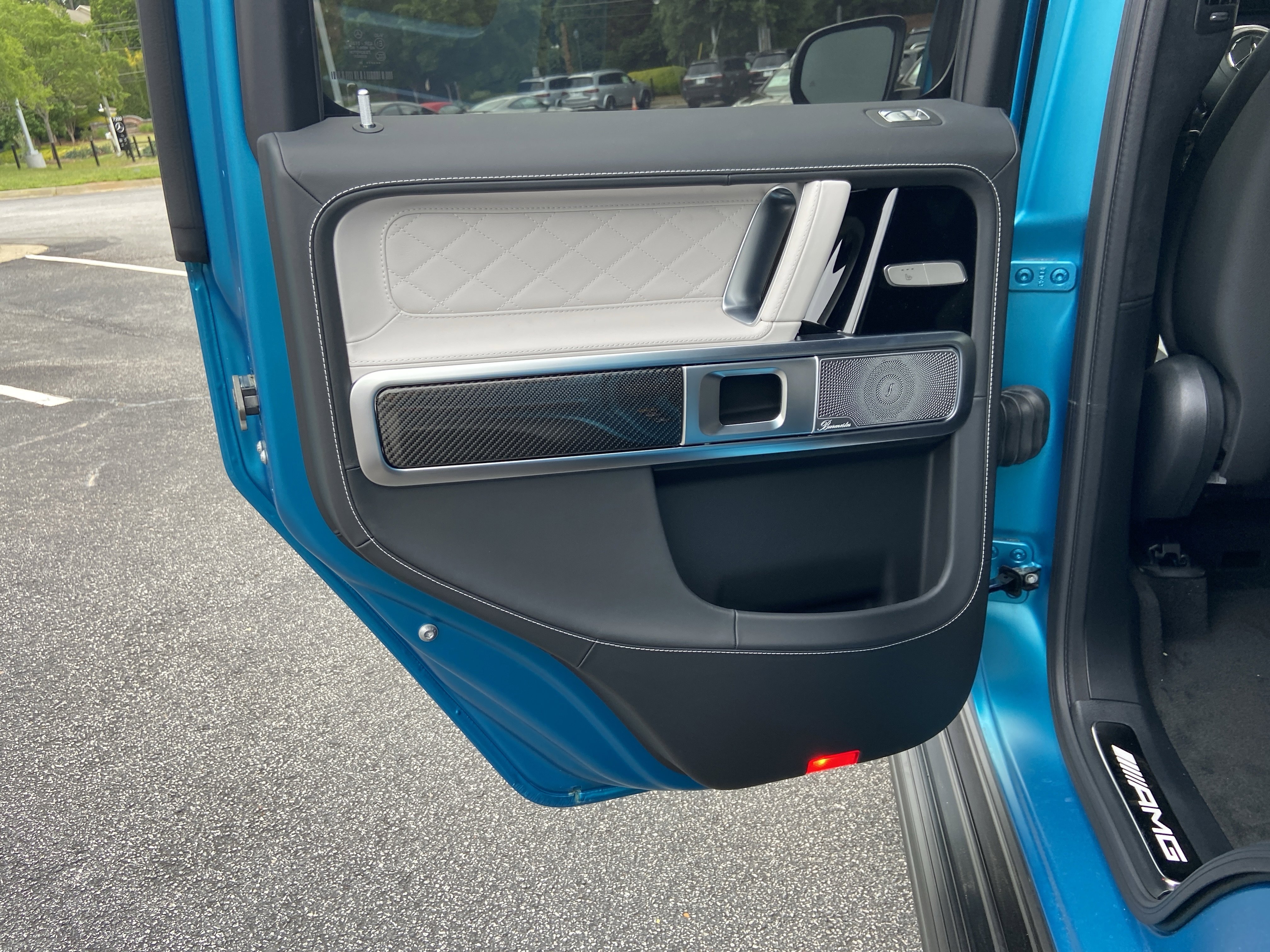 New 2026 MANUFAKTUR hyper blue magno Mercedes-Benz AMG® G 63 SUV image 34