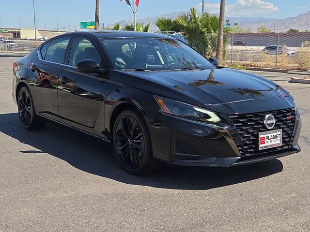 Used 2024 Super Black Nissan 2.5 SR image 5