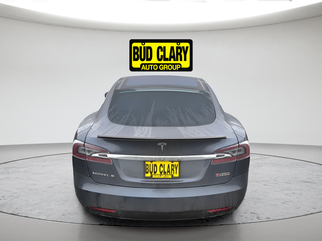 Used 2018 Gray Tesla P100D image 4