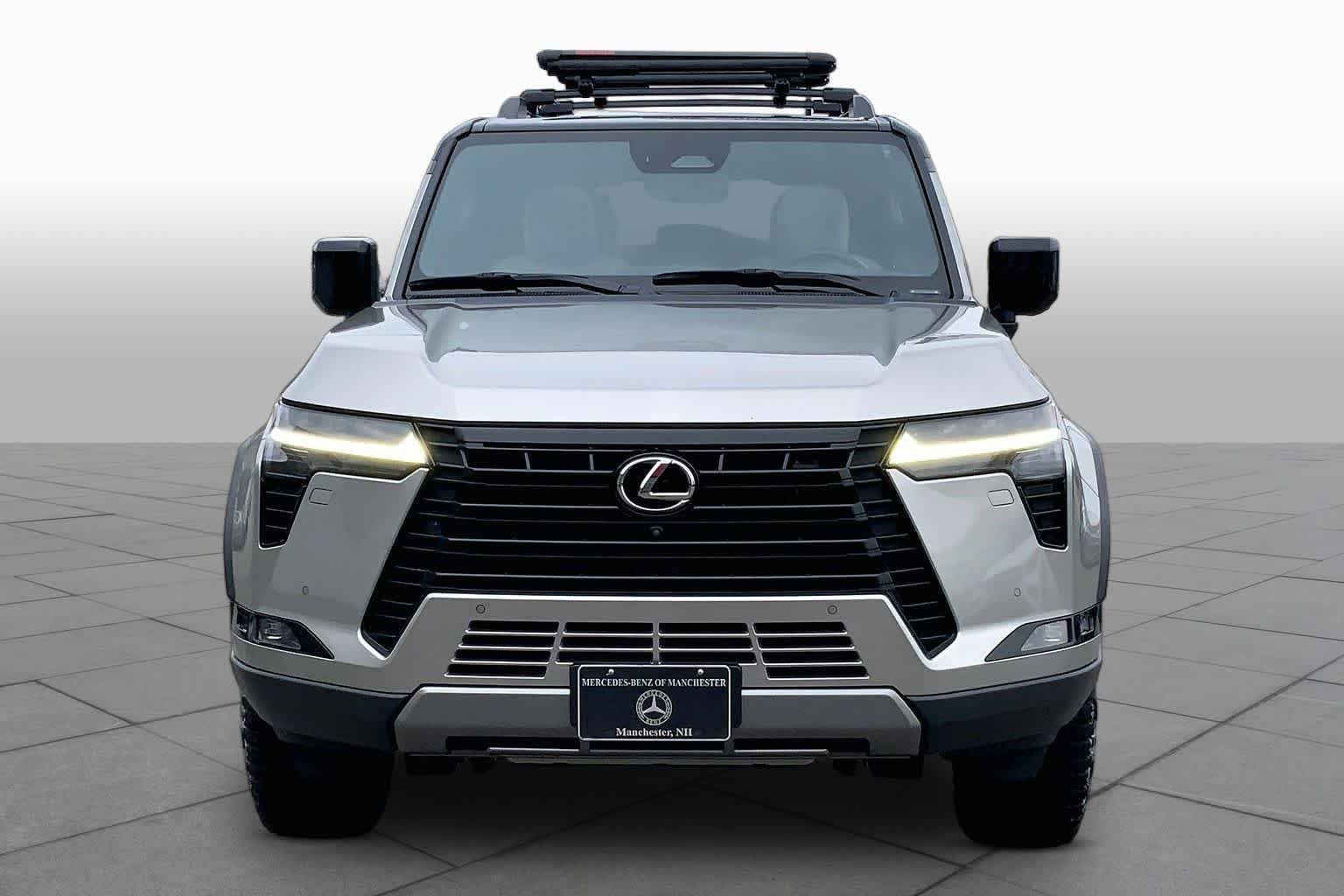 Used 2024 Atomic Silver/Black Lexus Overtrail+ image 4