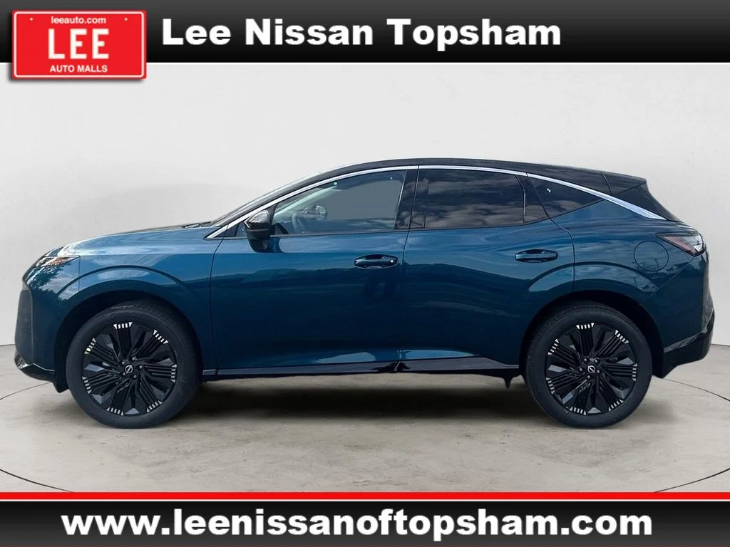 New 2026 Aurora Blue Pearl Metallic/Super Black Nissan Platinum image 2