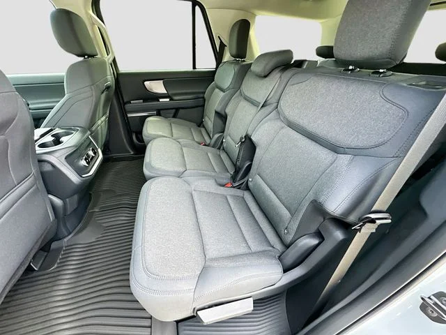New 2026 Silver Metallic Ford Active image 17