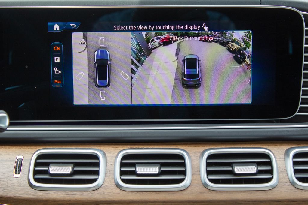 Used 2026 MANUFAKTUR Alpine Gray Mercedes-Benz GLE 63 S AMG® image 18