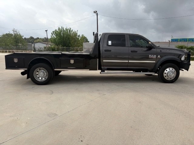 Used 2016 Granite Crystal Metallic Clearcoat Ram Tradesman image 6