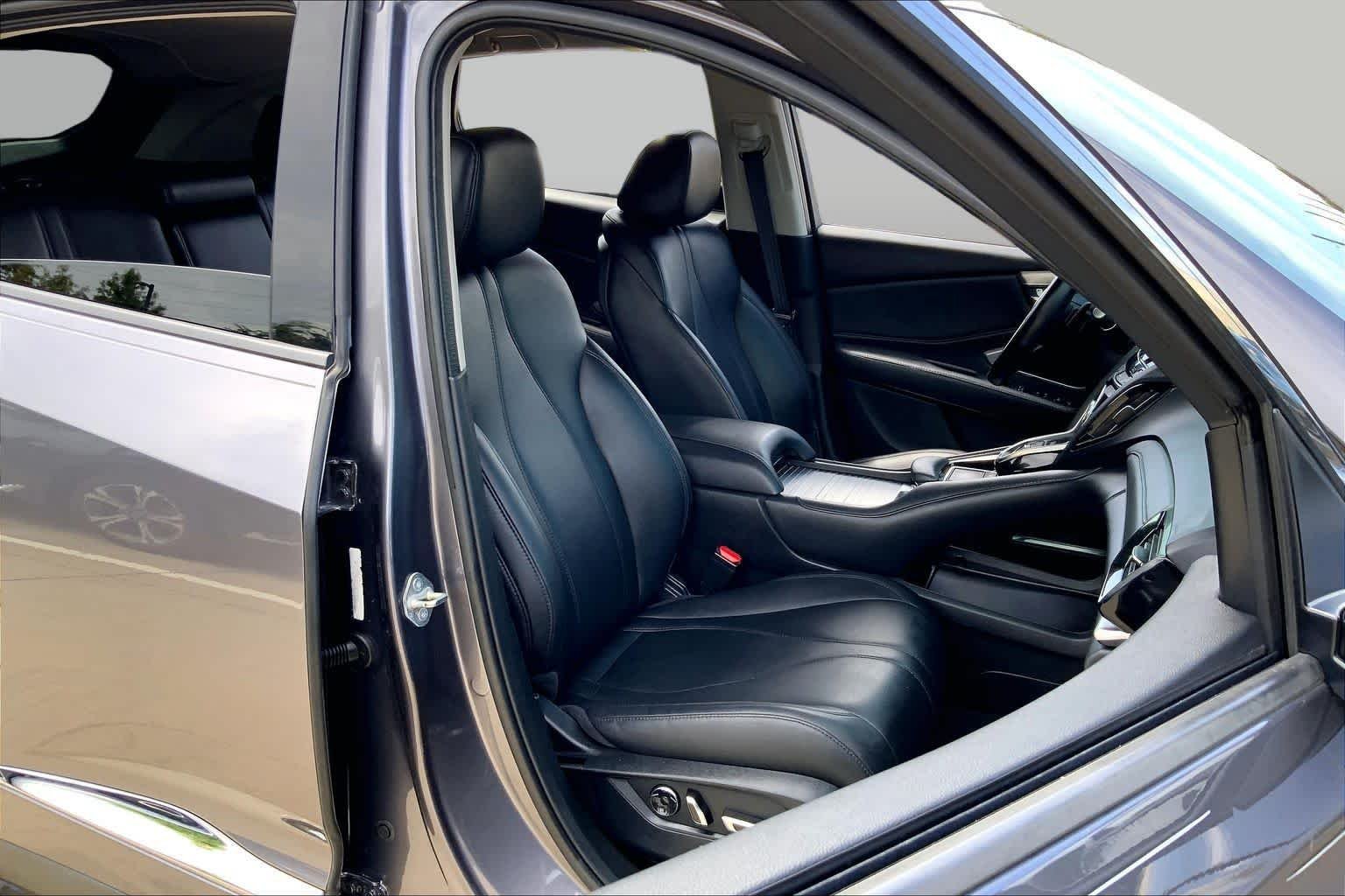 Used 2021 Modern Steel Metallic Acura  image 9