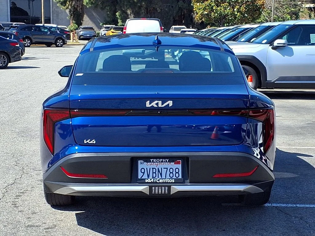 Certified Used 2025 Blue Kia LXS image 5