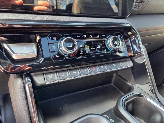 Used 2024 Silver GMC AT4 image 26
