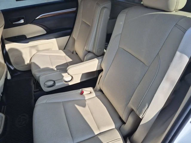 Used 2019 White Toyota Limited Platinum image 31