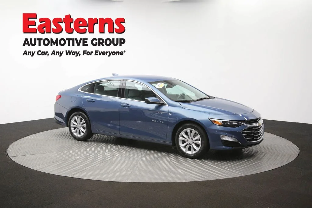Used 2025 Blue Chevrolet LT image 49