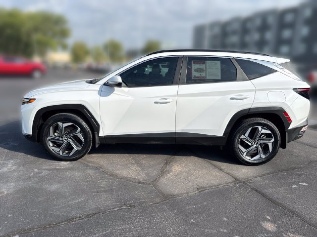 Used 2022  Hyundai SEL Convenience image 2