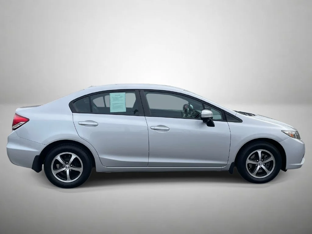 Used 2015 Honda Civic SE with VIN 19XFB2F7XFE013570 for sale in Albertville, AL