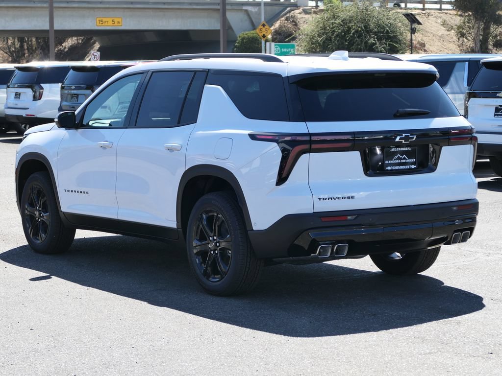 2027 Chevrolet Traverse LT - Photo 6