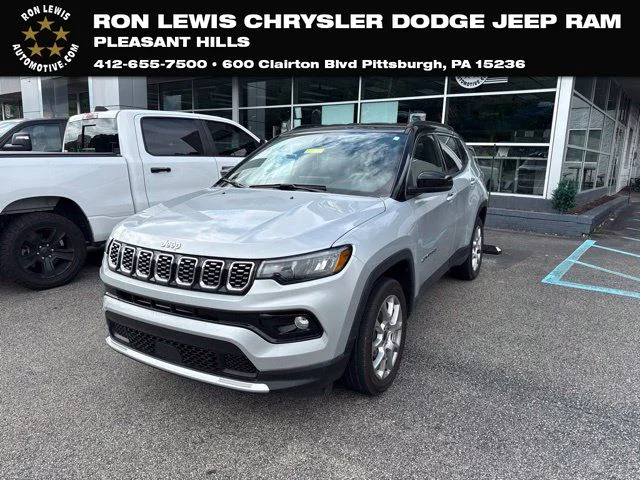 Used 2025 Silver Jeep Limited image 1