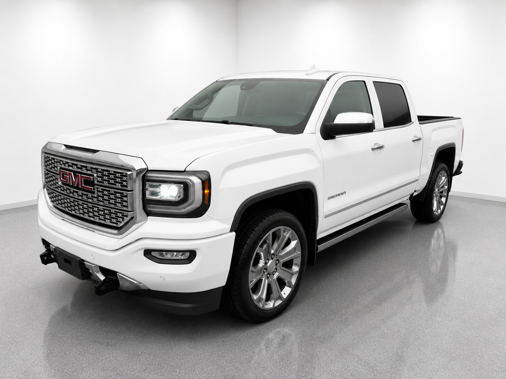 Used 2017 White GMC Denali image 4