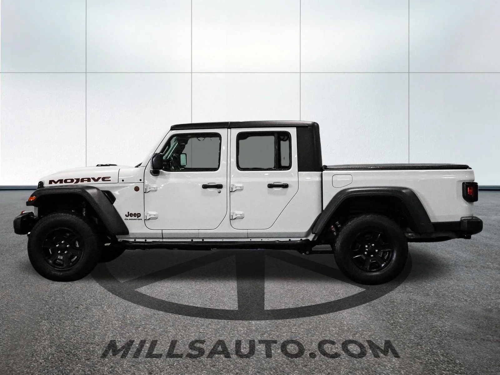 Certified Used 2021 Bright White Clearcoat Jeep Mojave image 3