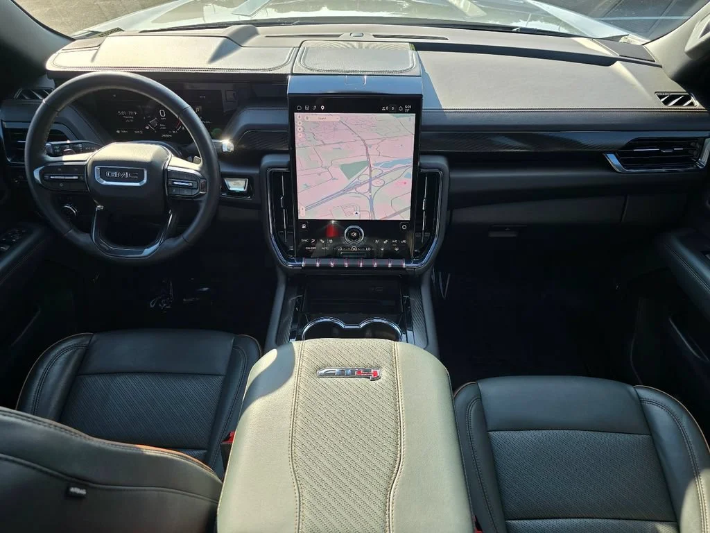 2025 GMC Yukon AT4 - Photo 37
