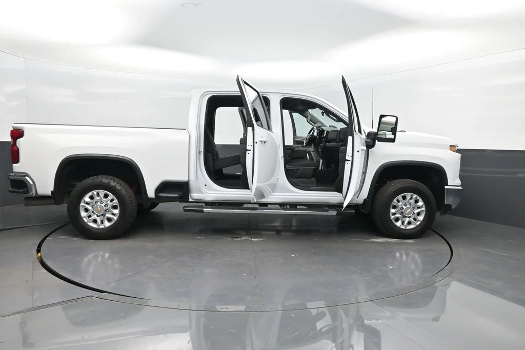 2024 Chevrolet Silverado 2500HD LT - Photo 38