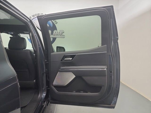 2025 GMC Sierra EV Denali - Photo 25