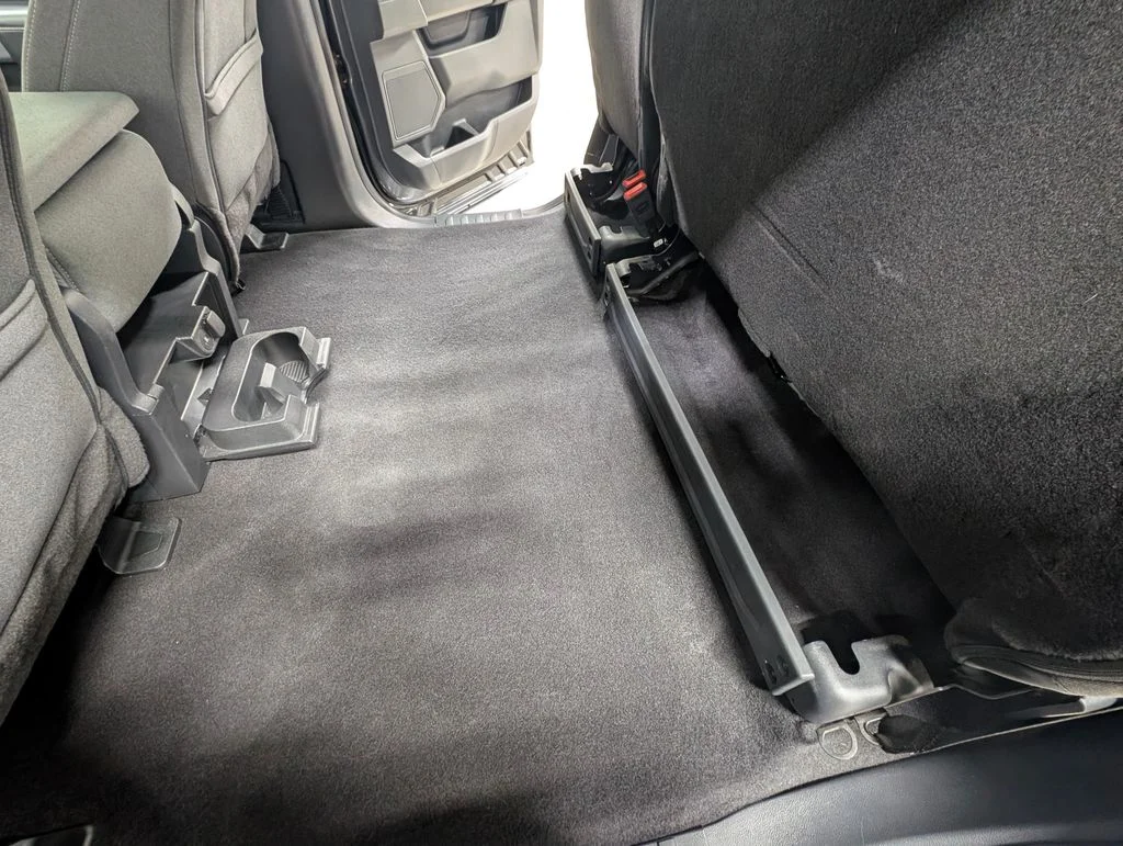 Certified Used 2025 Carbonized Gray Metallic Ford XLT image 18