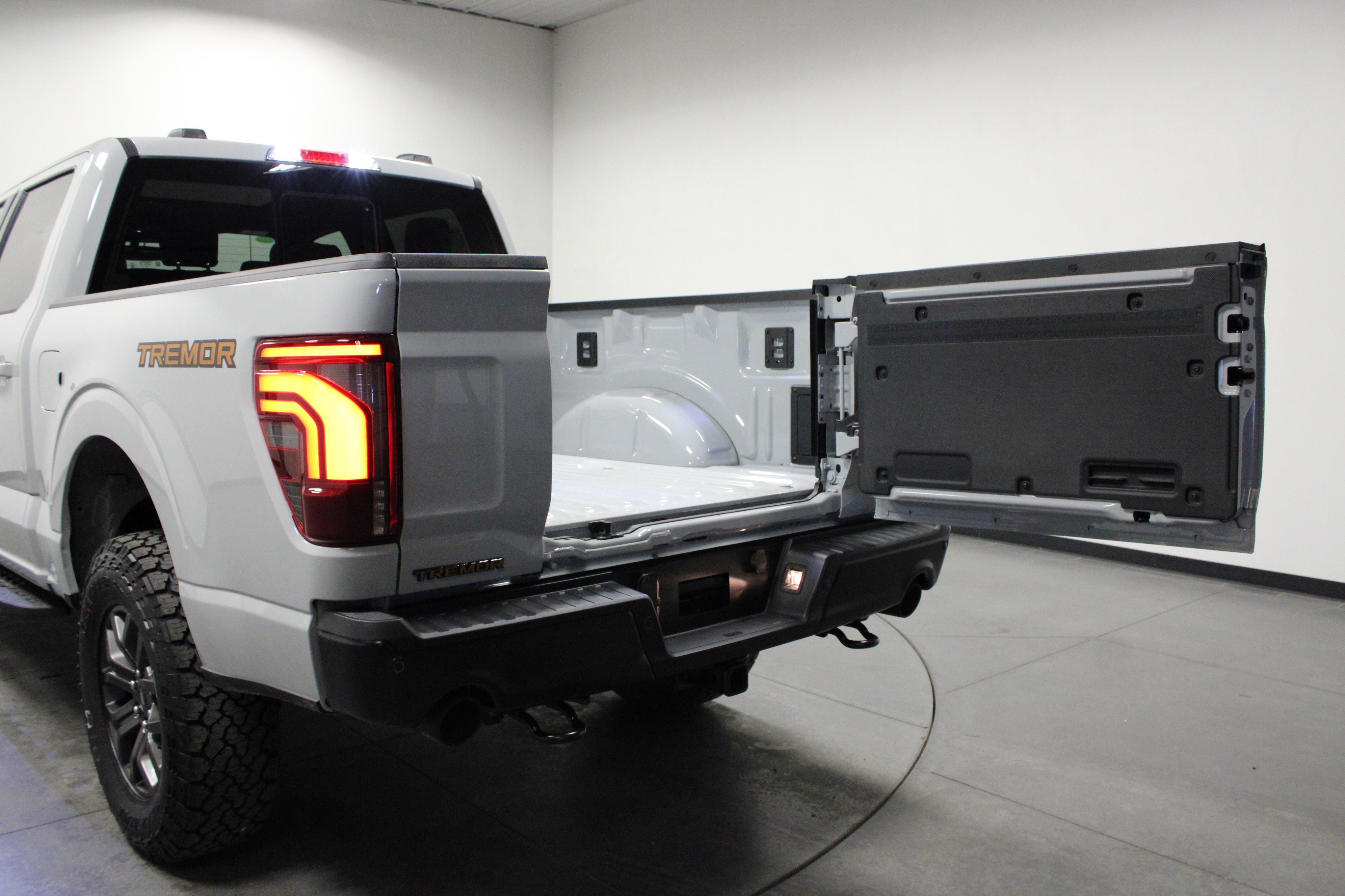 New 2026 Avalanche Ford Tremor image 14