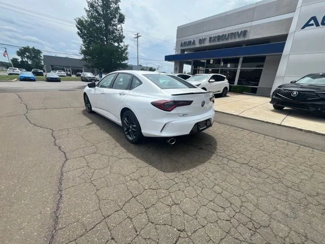 Used 2025 White Acura A-Spec Package image 9