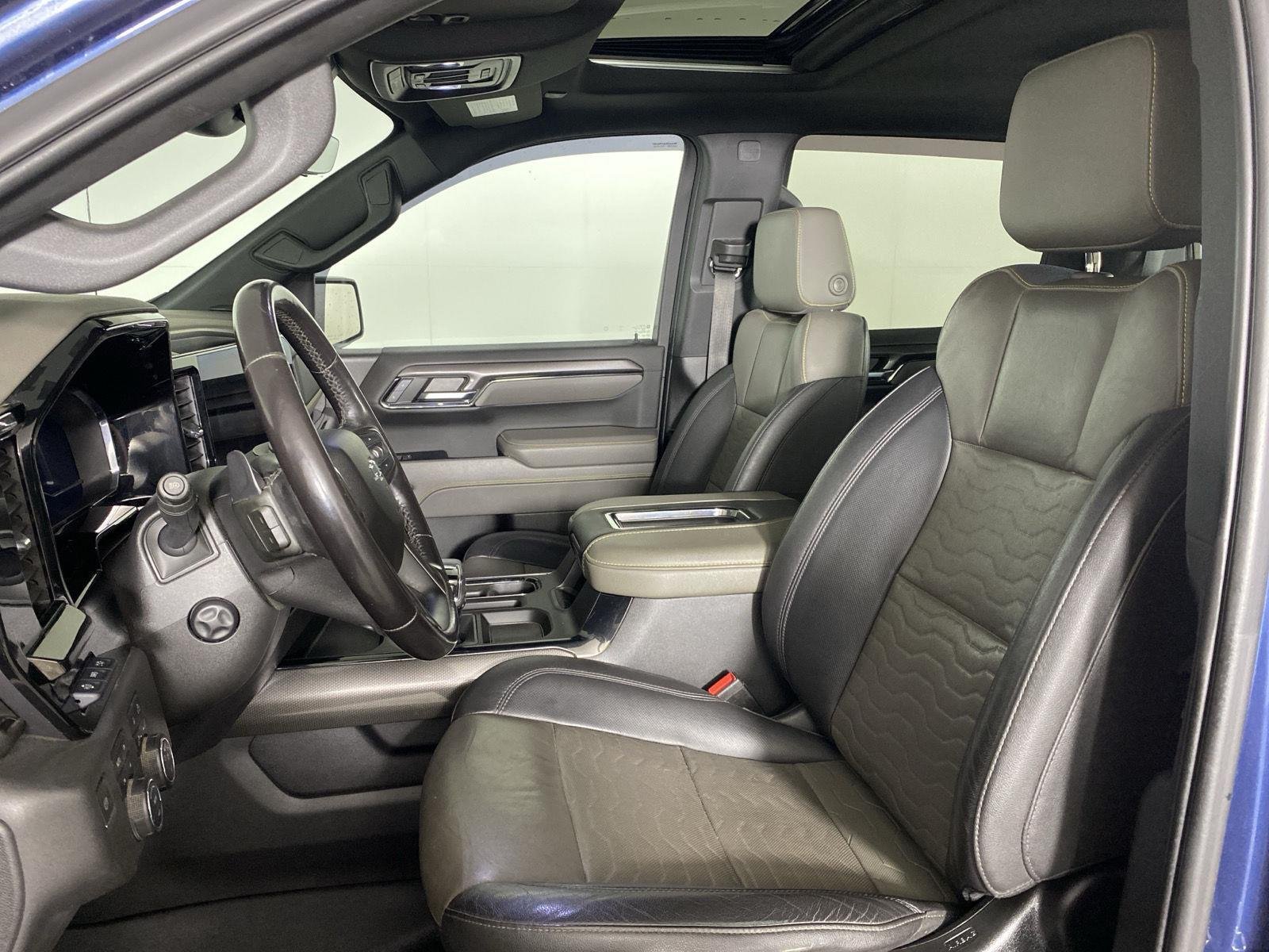 Used 2022 Northsky Blue Metallic Chevrolet ZR2 image 10
