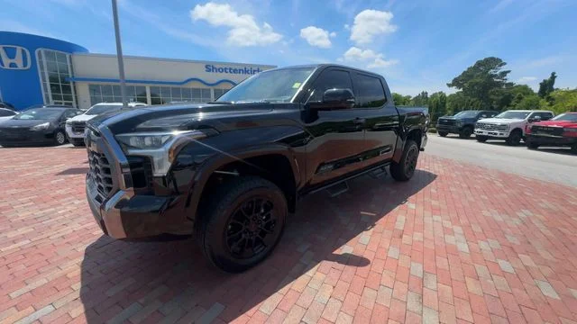 Used 2024 Black Toyota Platinum image 6