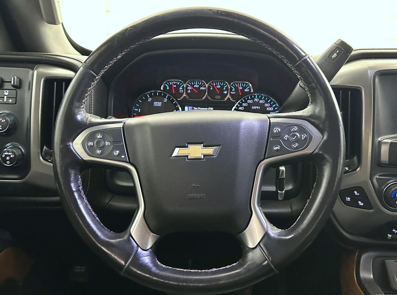 Used 2019 Silver Chevrolet LTZ image 11