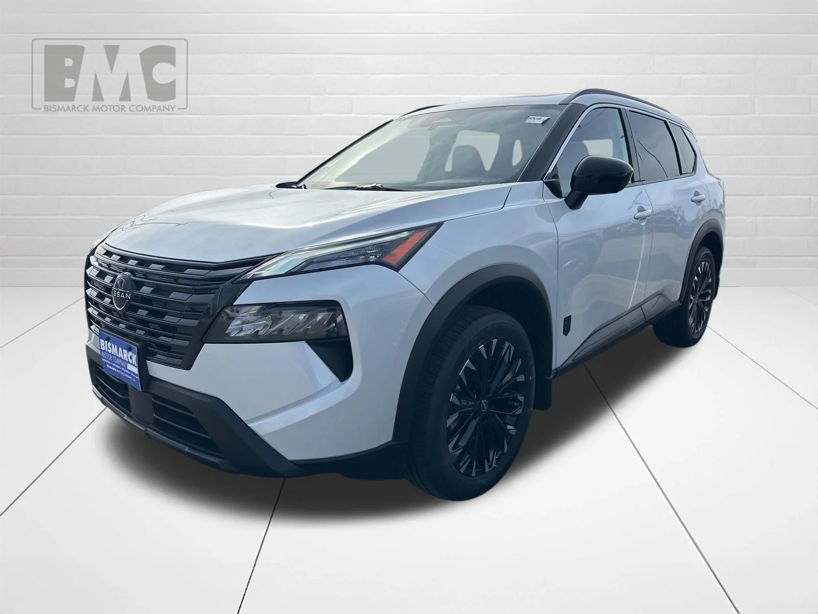 2026 Nissan Rogue Dark Armor AWD's photo