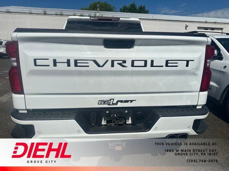 Used 2022 White Chevrolet RST image 4
