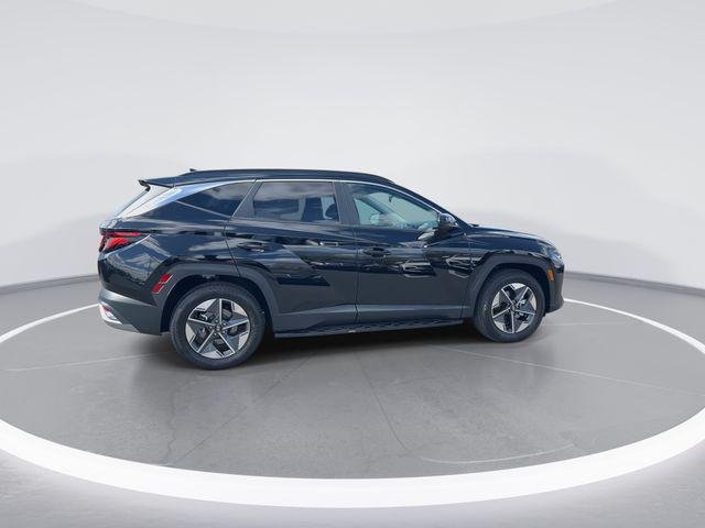 New 2026 Black Hyundai SEL FWD image 8
