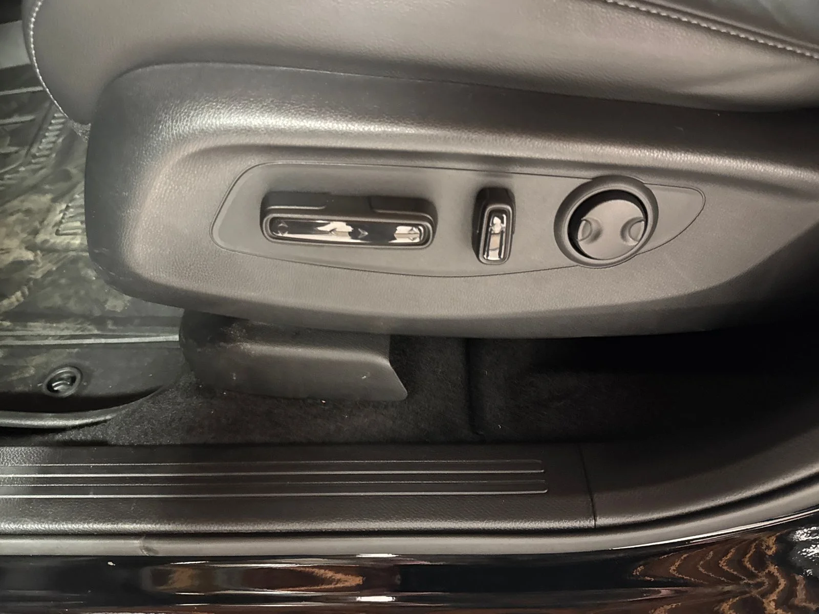 2025 Honda CR-V EX-L - Photo 15